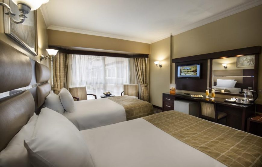 Pyramisa Suites Hotel Cairo