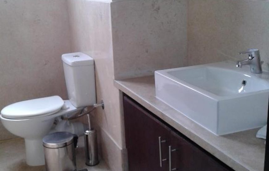 Deluxe Single Suite
