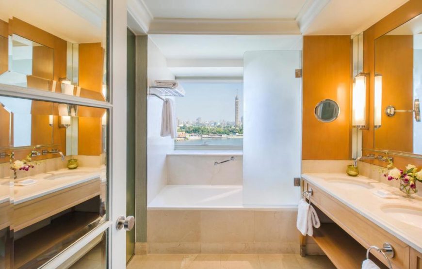 Madina Deluxe Double Room