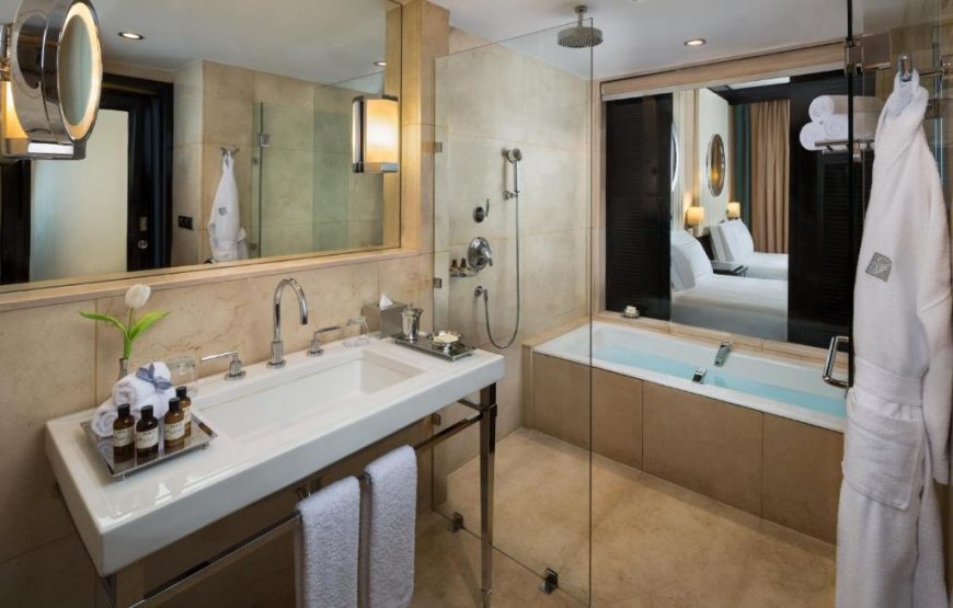Fairmont Single Room