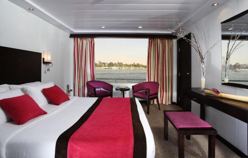 Triple Cabin