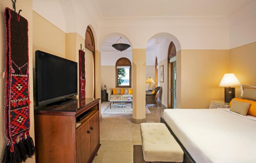 Deluxe Double Suite
