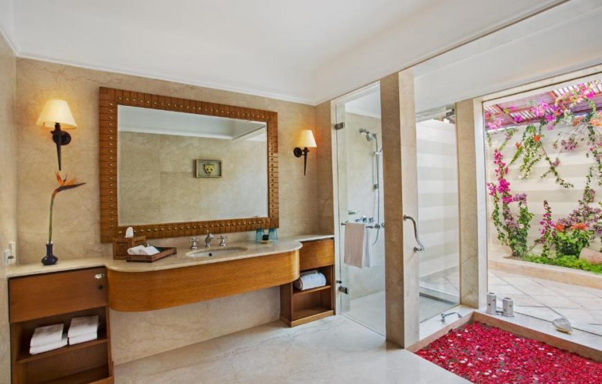 Deluxe Double Suite